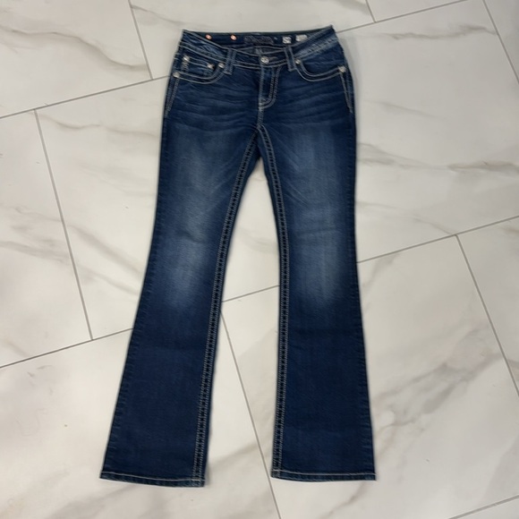 Miss Me Embellished Mid Rise Boot Cut Denim Jeans.  Sz 29 - Picture 1 of 11